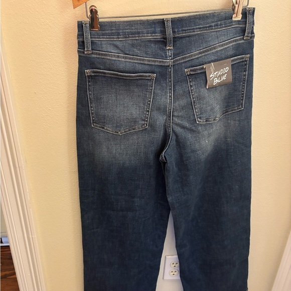 Studio Blue Brit Super High Rise Straight Jean - Picture 3 of 3
